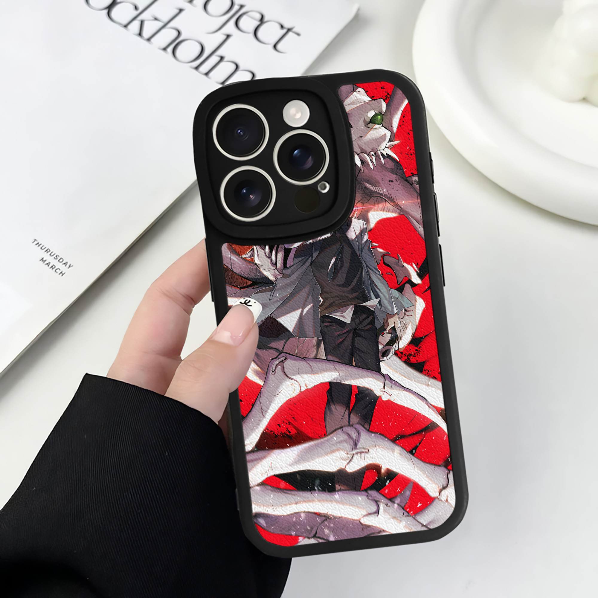 （画像用） Digimon デジタルモンスター/デジモン 【iPhone 16シリーズ対応】シリコンスマホケース（レザー調） 材質：シリコン